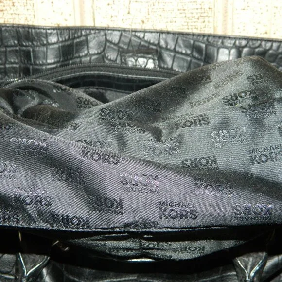 Michael Kors Black Faux Crocodile Embossed Print Handbag Purse - Picture 9 of 11